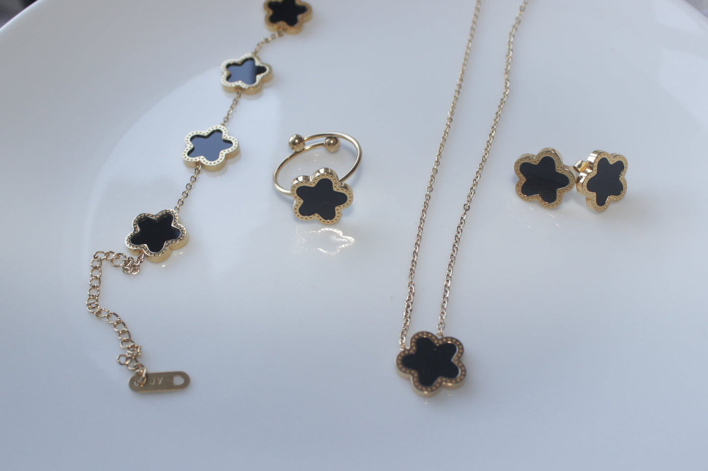 Flower Geometric Set