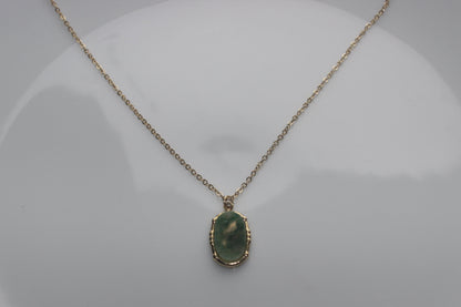 Luxury Fashion Women's Cut Natural Stone Pendant Necklace