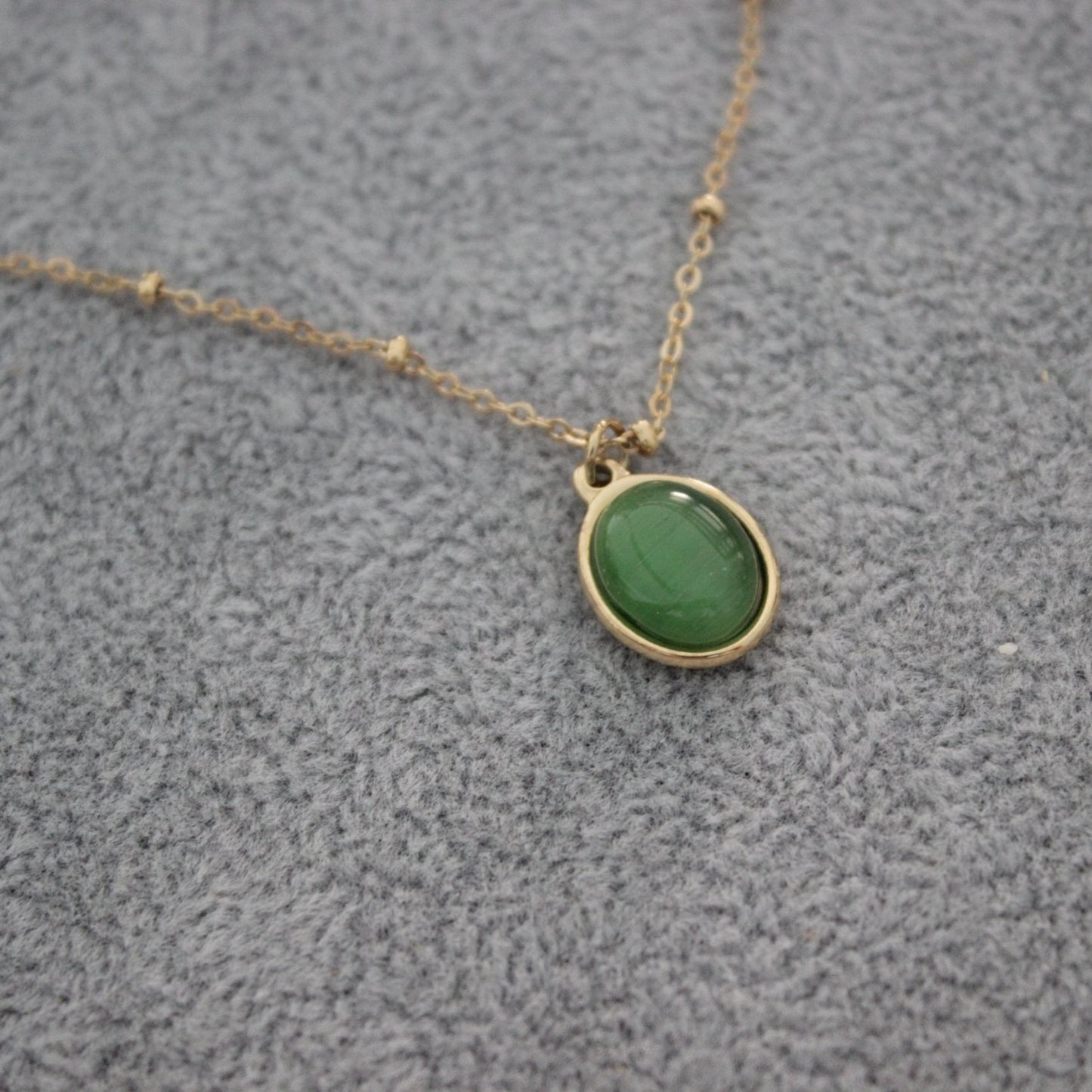 Oval Pendant Necklace