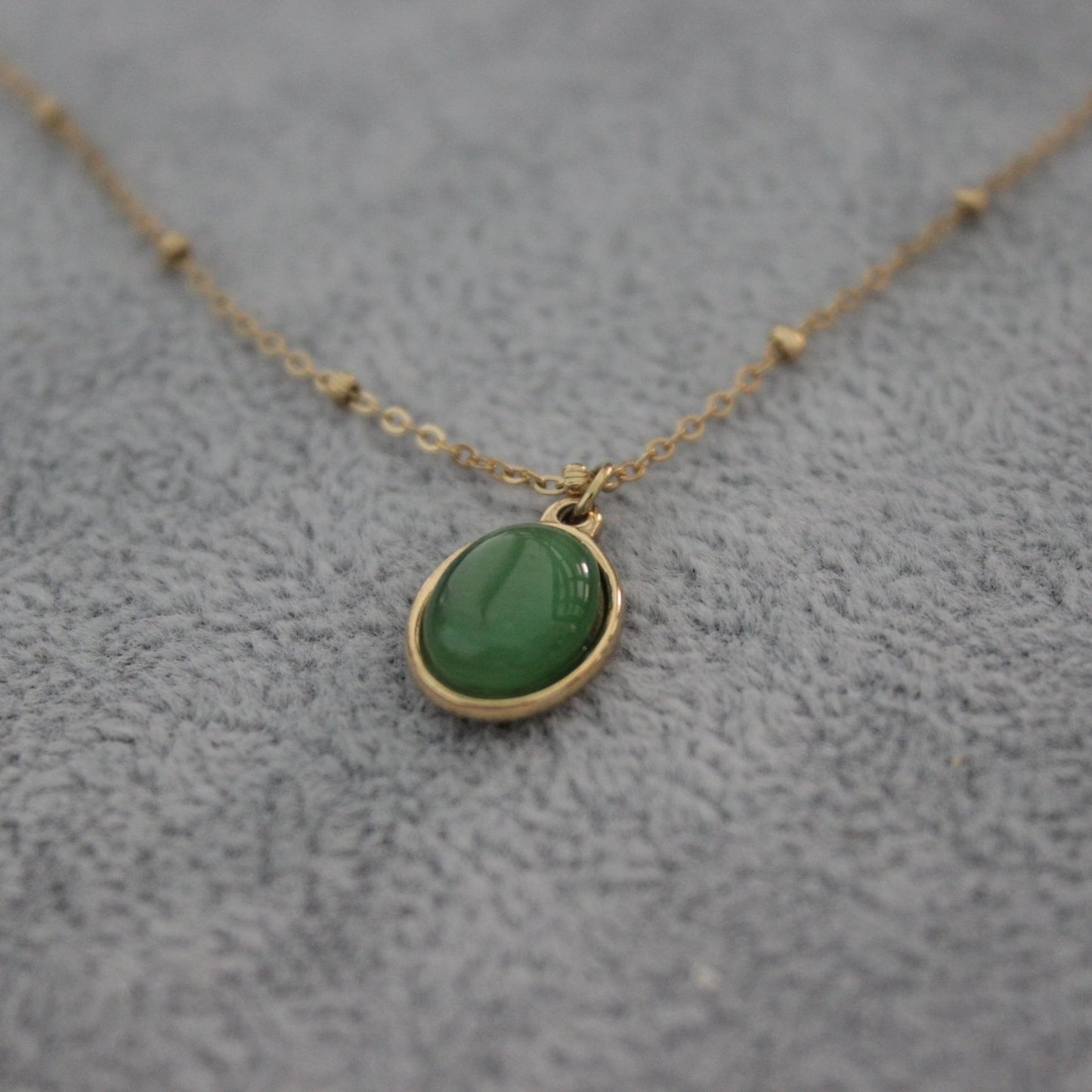 Oval Pendant Necklace
